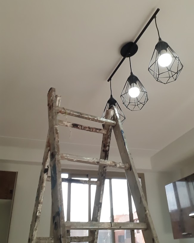 Installation de prises et interrupteurs à Marrakech